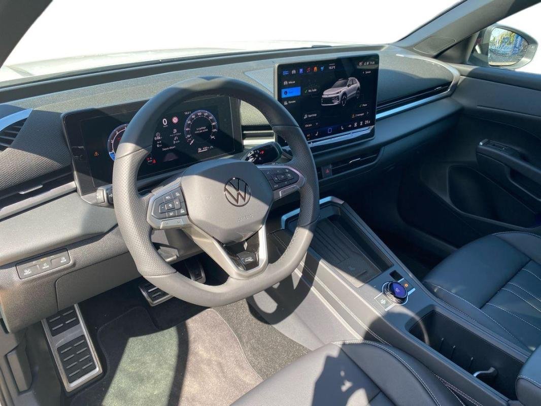 Volkswagen T-Roc - Photo 9