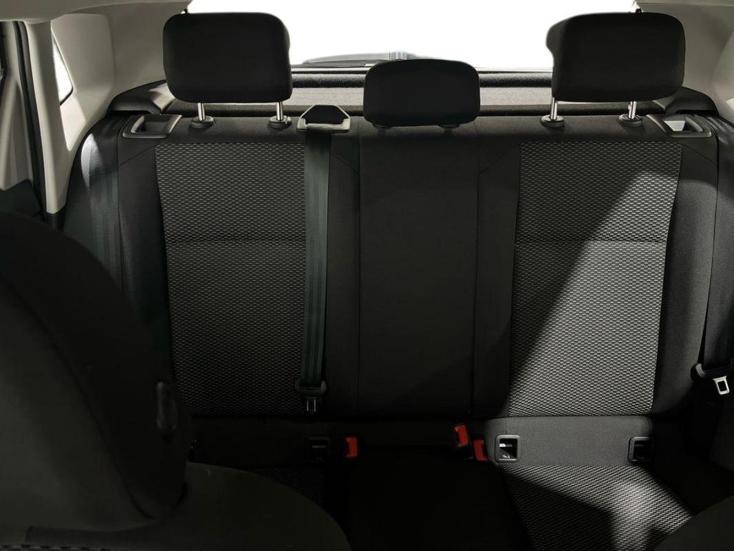 Volkswagen Polo - Photo 22