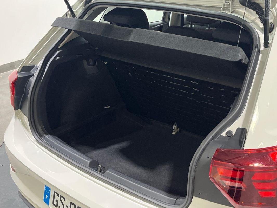 Volkswagen Polo - Photo 32