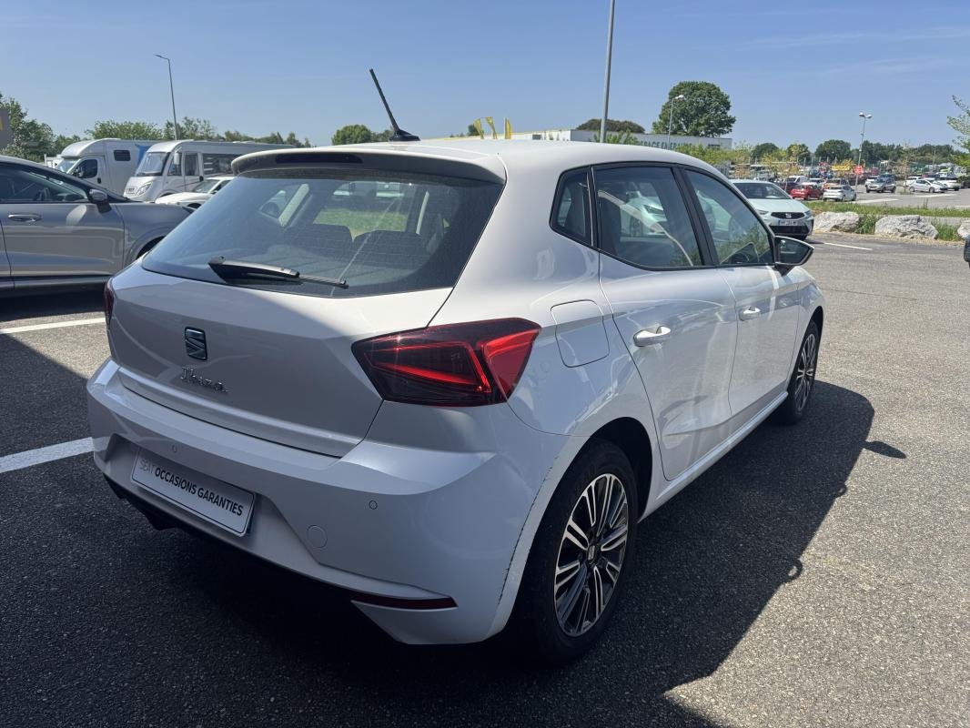 Seat Ibiza - Photo 3