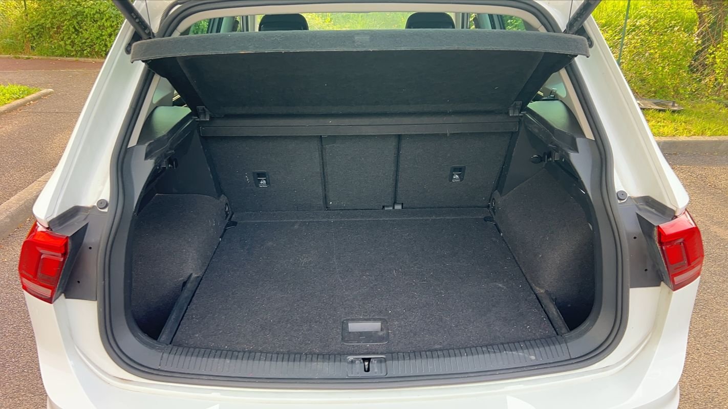 Volkswagen Tiguan - Photo 14