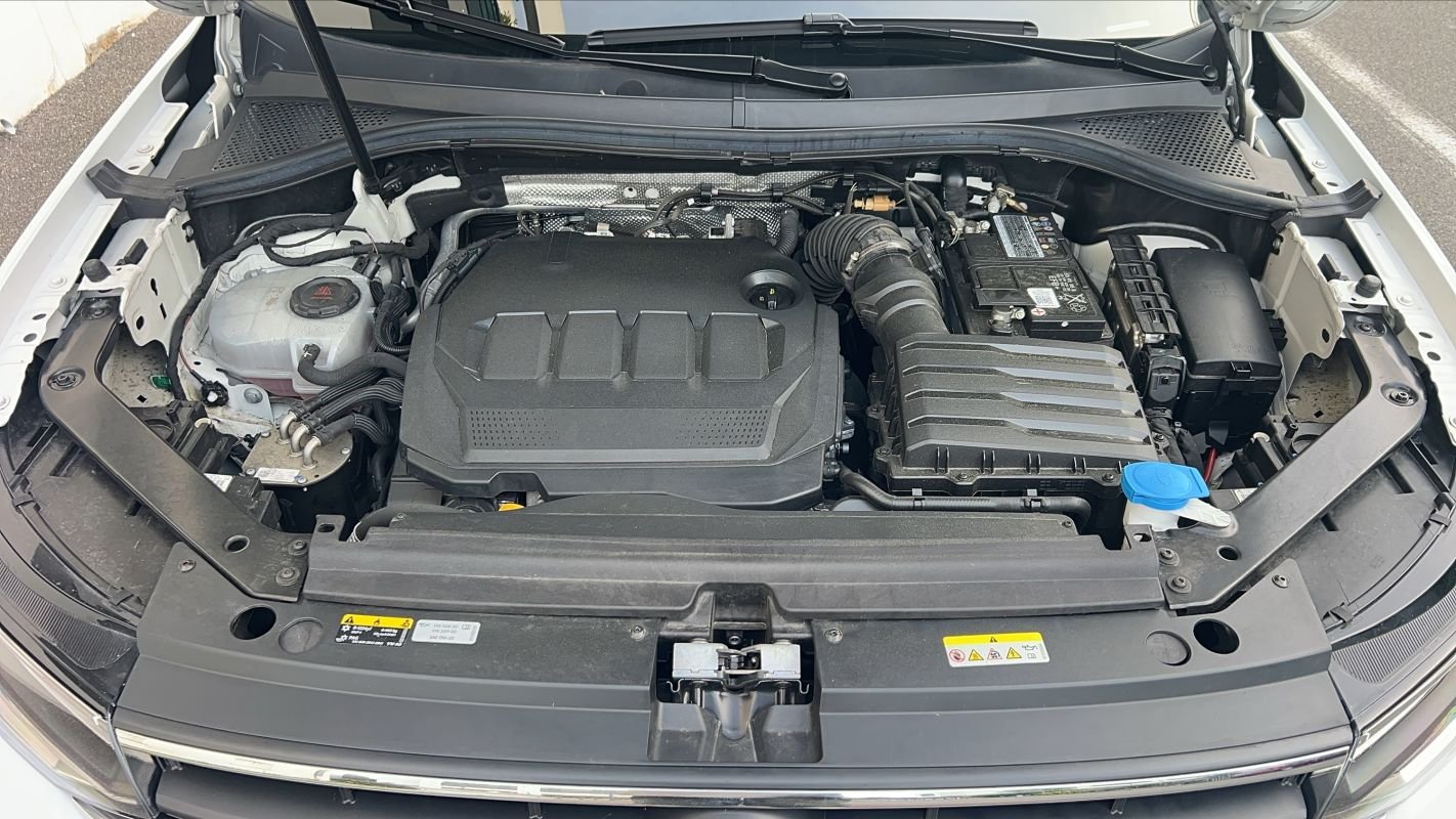 Volkswagen Tiguan - Photo 15
