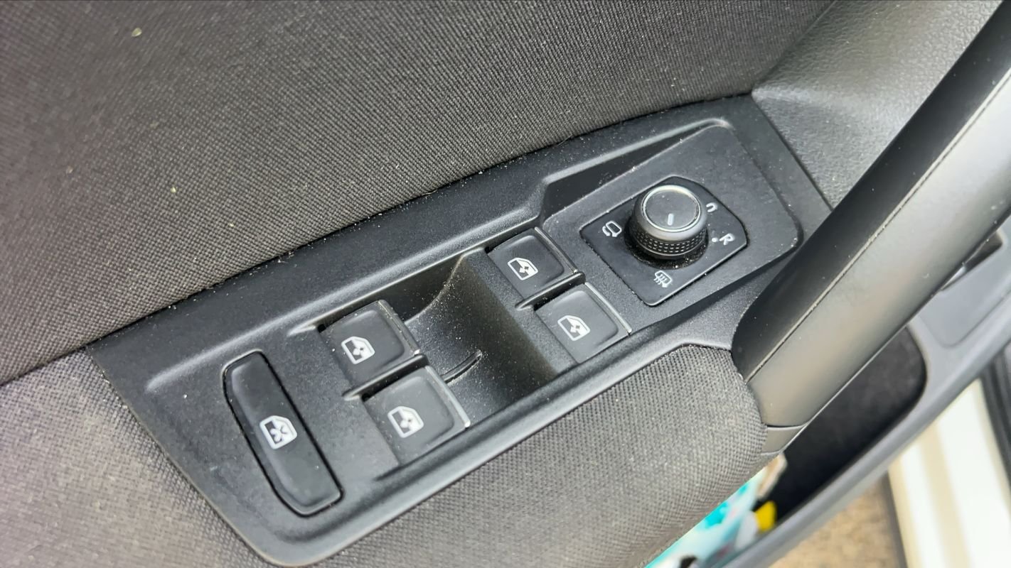 Volkswagen Tiguan - Photo 22