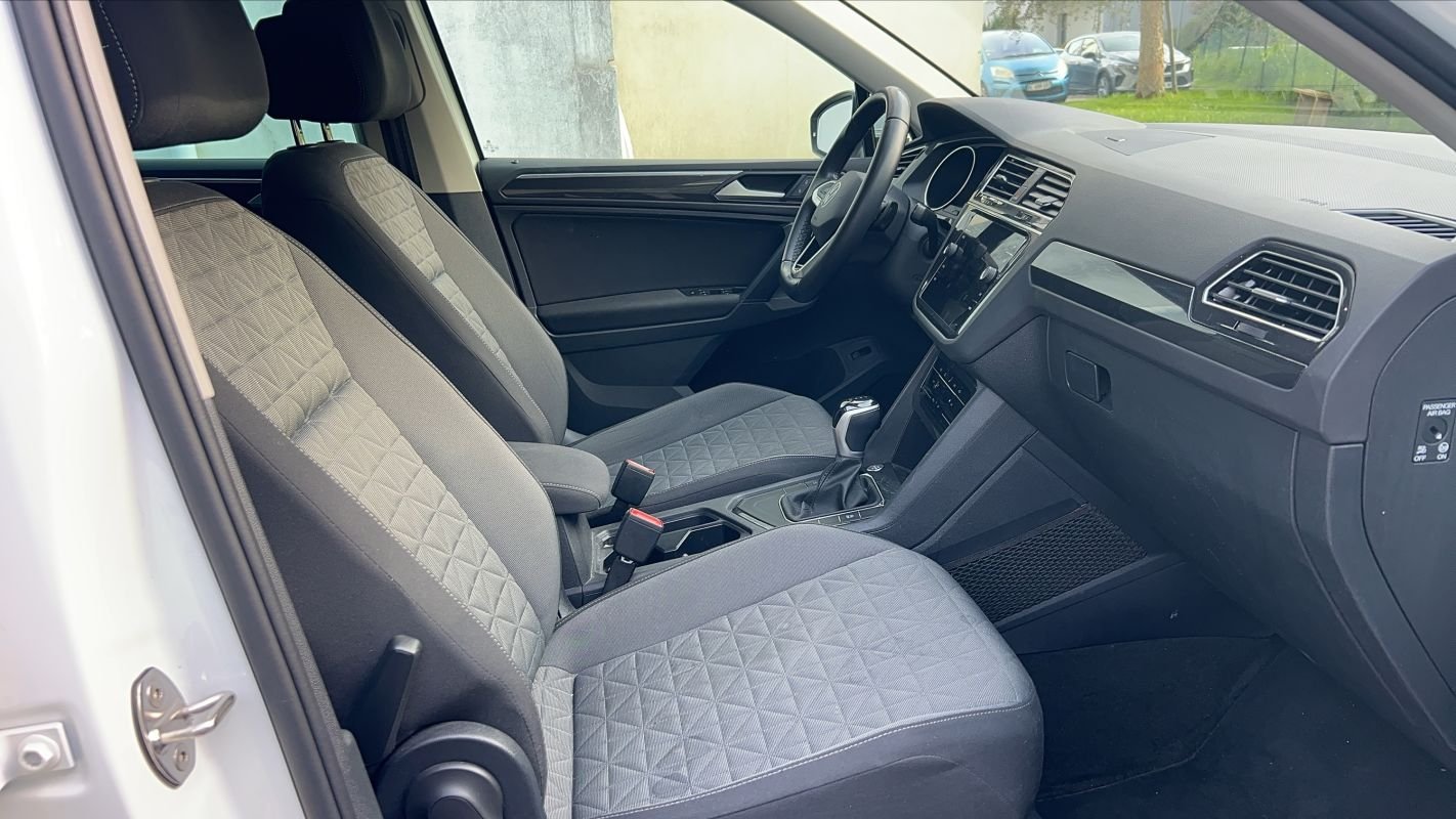 Volkswagen Tiguan - Photo 28