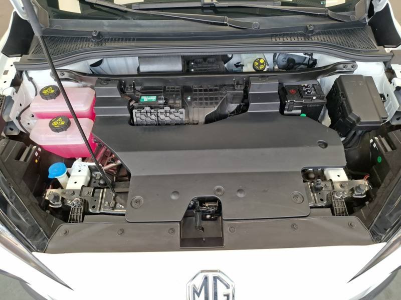 MG MG4 - Photo 13