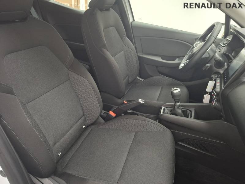 Renault Clio - Photo 27