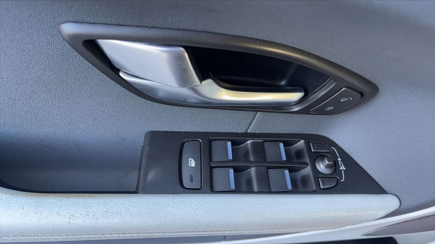 Land Rover Range Rover Evoque - Photo 23