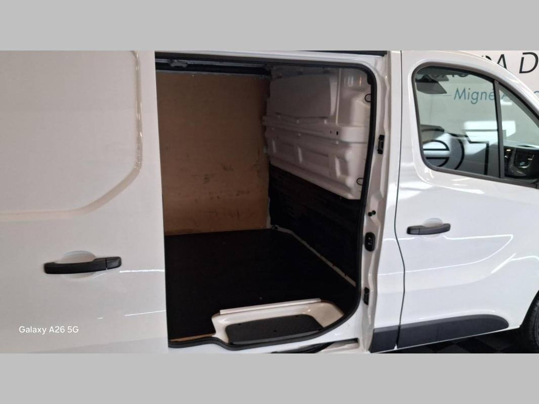 Renault Trafic - Photo 14