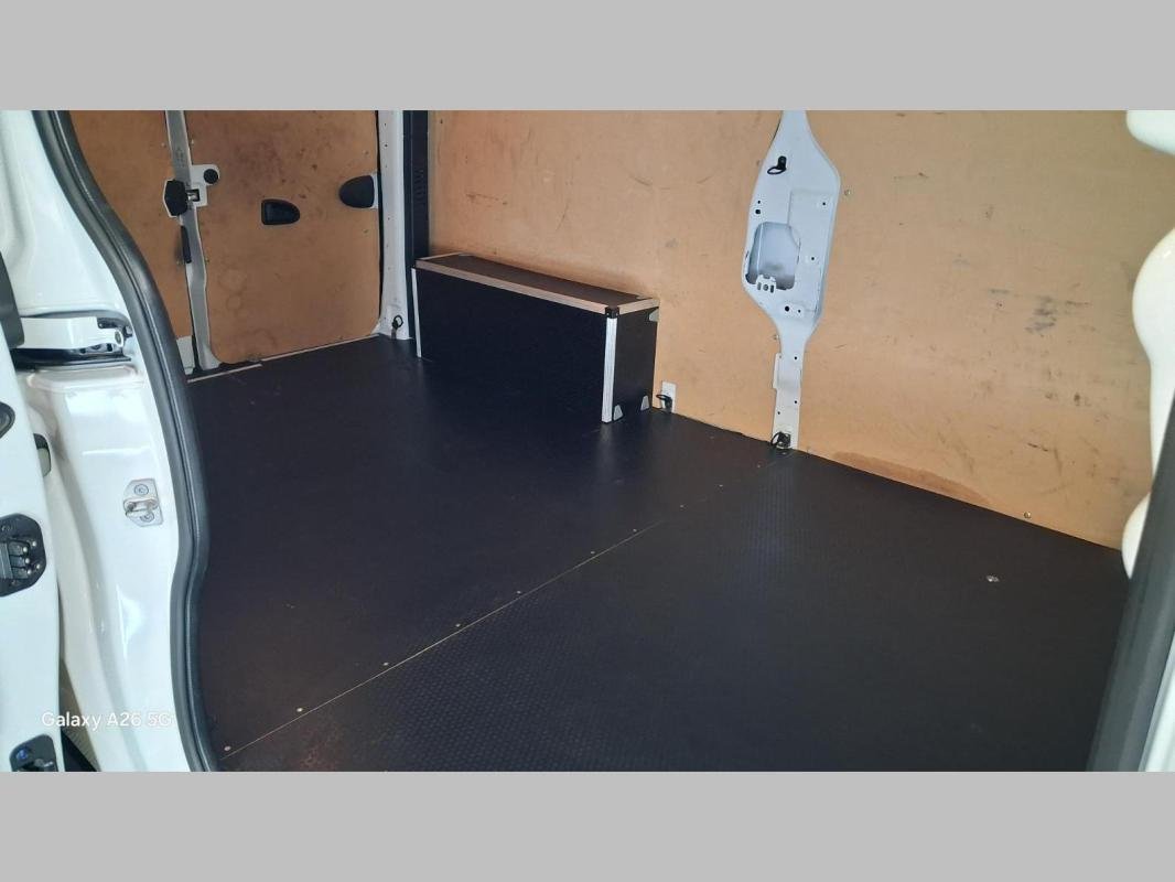 Renault Trafic - Photo 15
