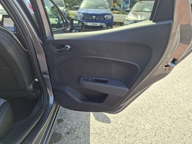 Renault Clio - Photo 19