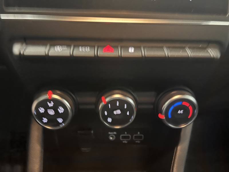 Renault Clio - Photo 28