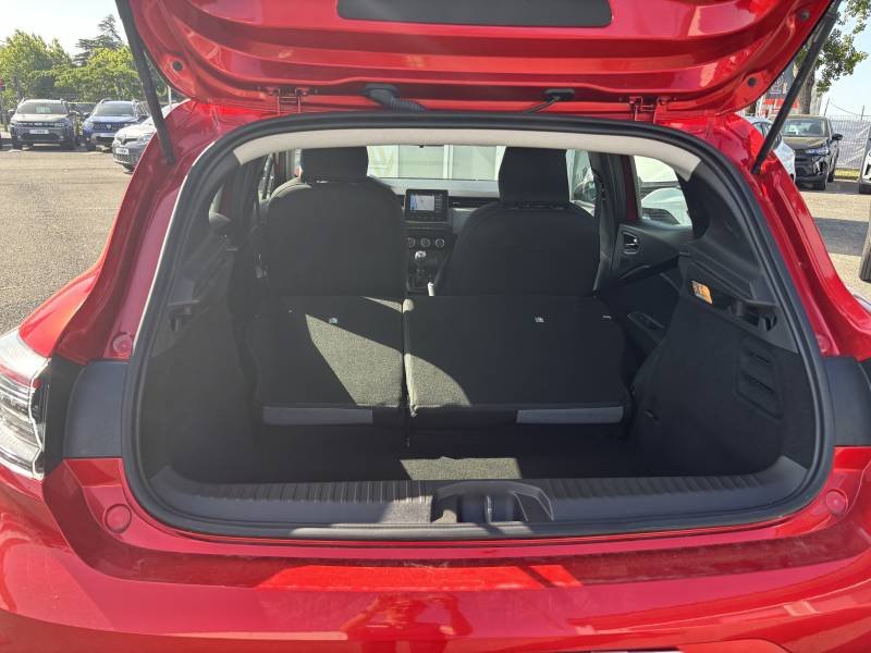 Renault Clio - Photo 18