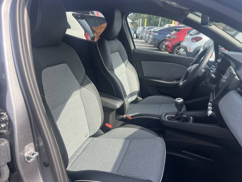 Renault Clio - Photo 20