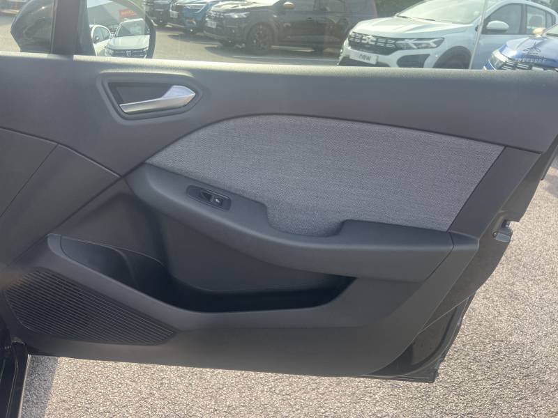 Renault Clio - Photo 11