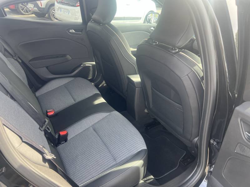 Renault Clio - Photo 14