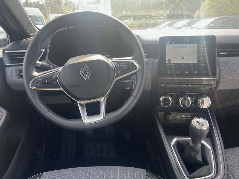 Renault Clio - Photo 27
