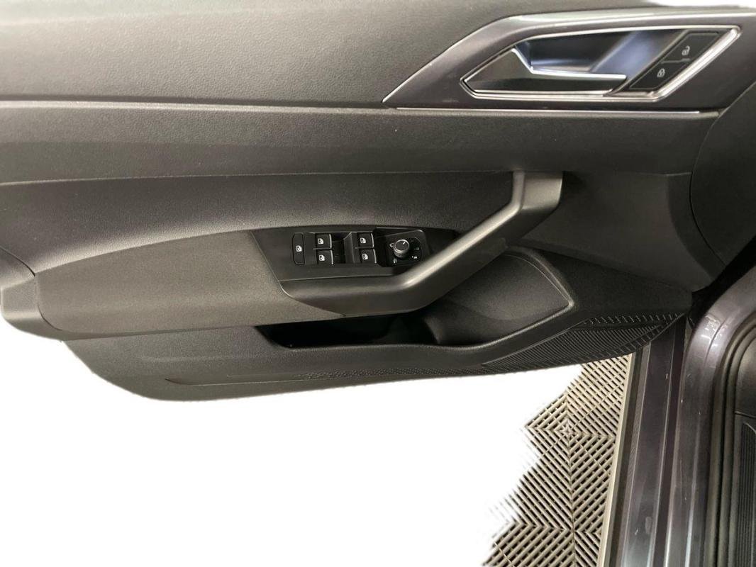 Volkswagen Taigo - Photo 15
