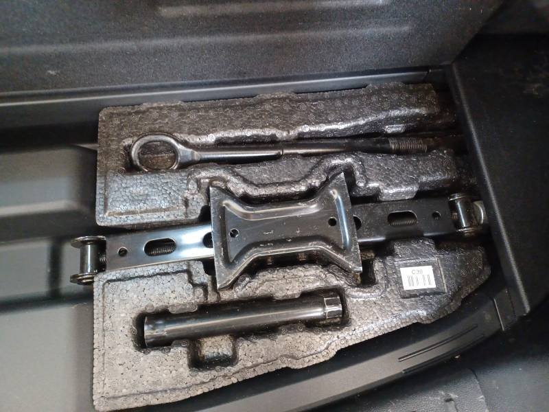 Kia Sorento - Photo 18