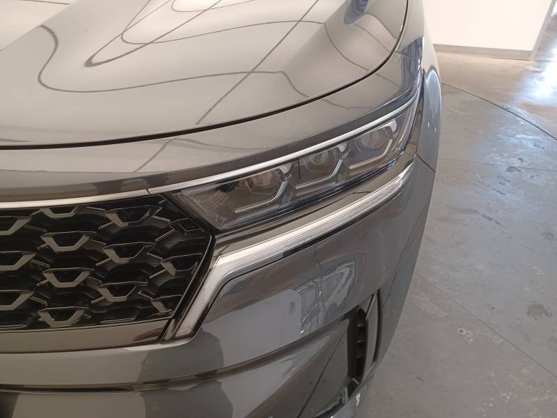 Kia Sorento - Photo 36