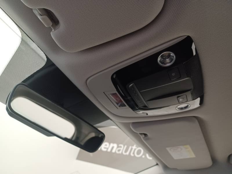 Kia Sorento - Photo 42