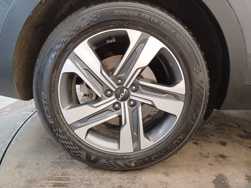 Kia Sorento - Photo 9