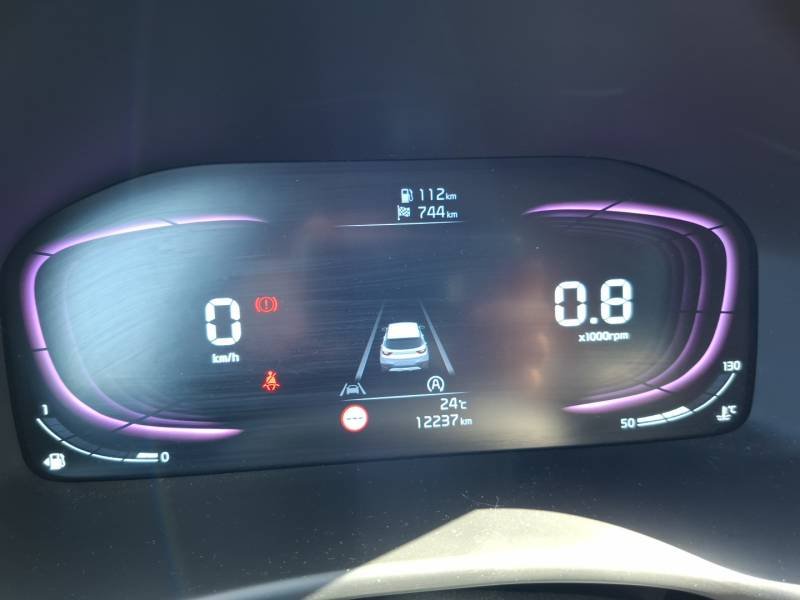 Kia Stonic - Photo 13