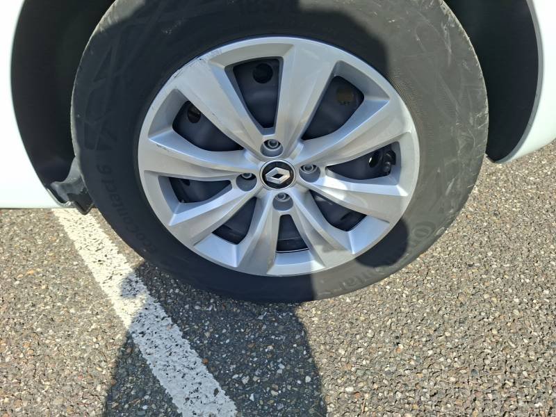 Renault Clio - Photo 15