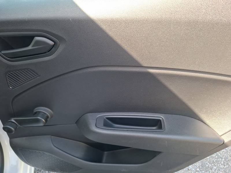 Renault Clio - Photo 23