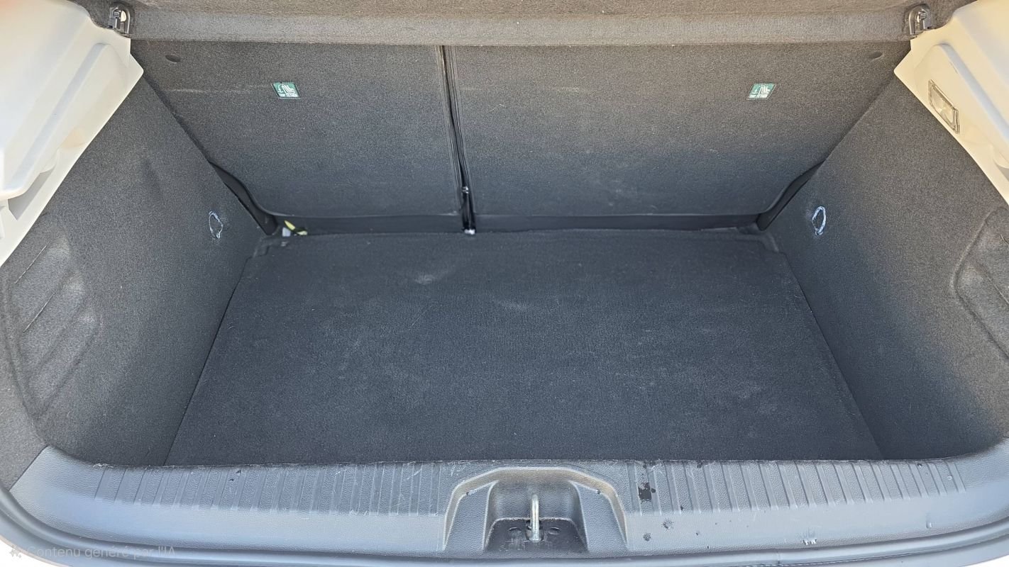 Renault Clio - Photo 14