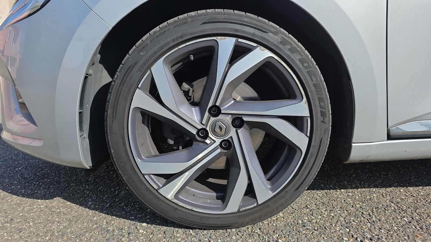 Renault Clio - Photo 18