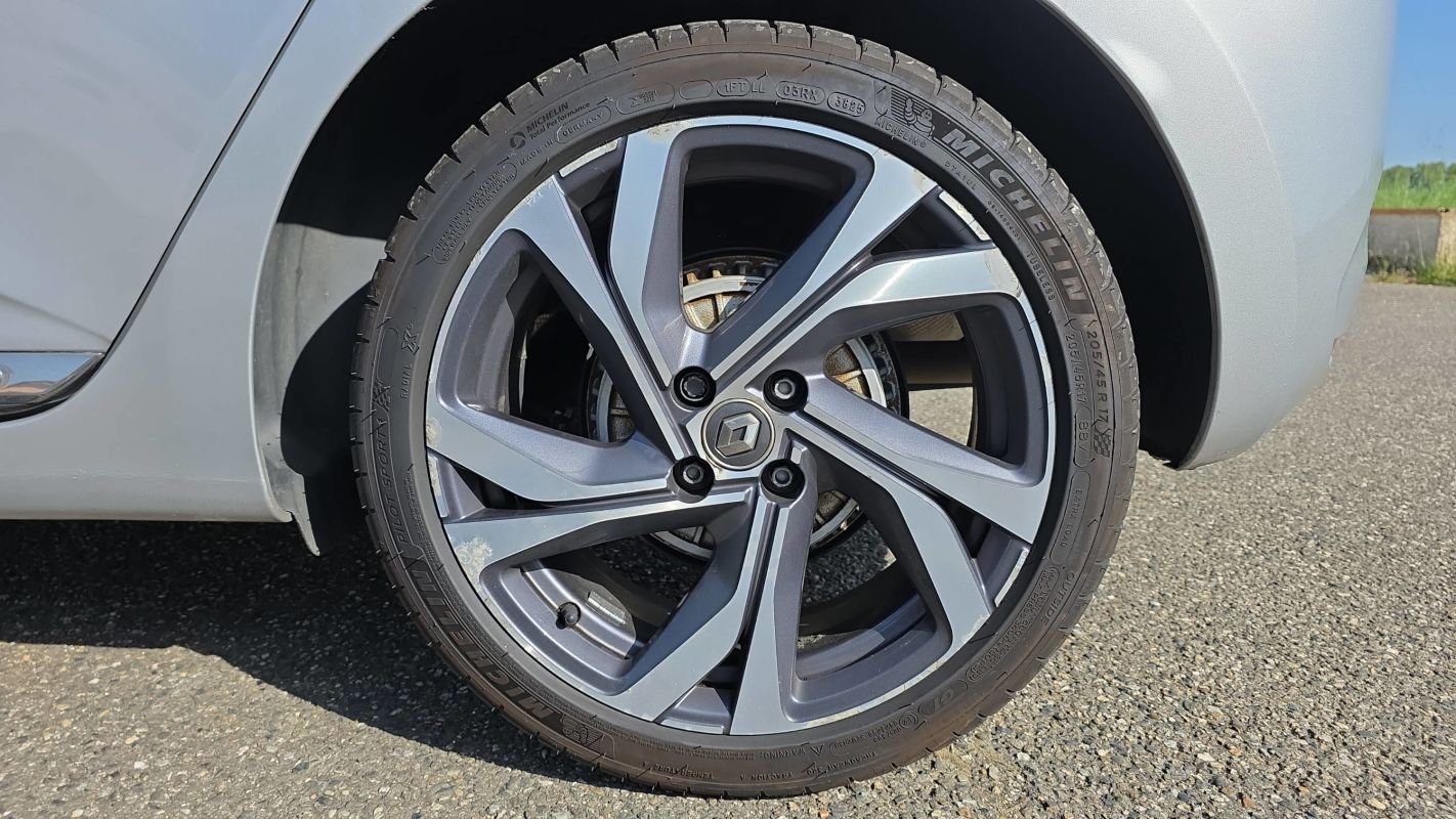 Renault Clio - Photo 19