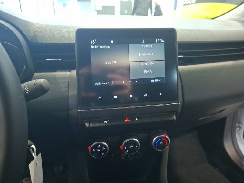 Renault Clio - Photo 13