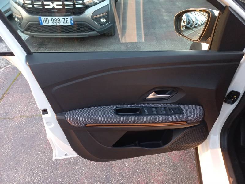Dacia Sandero - Photo 31