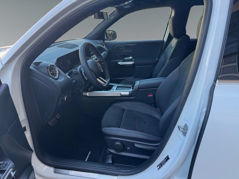 Mercedes GLB - Photo 9