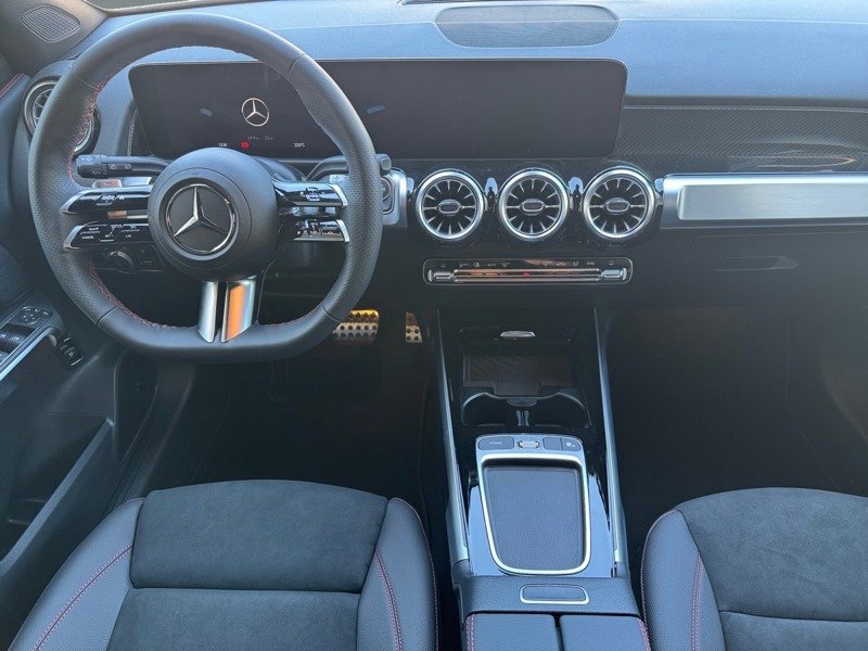 Mercedes GLB - Photo 10