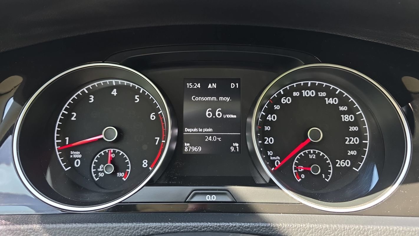 Volkswagen Golf - Photo 12