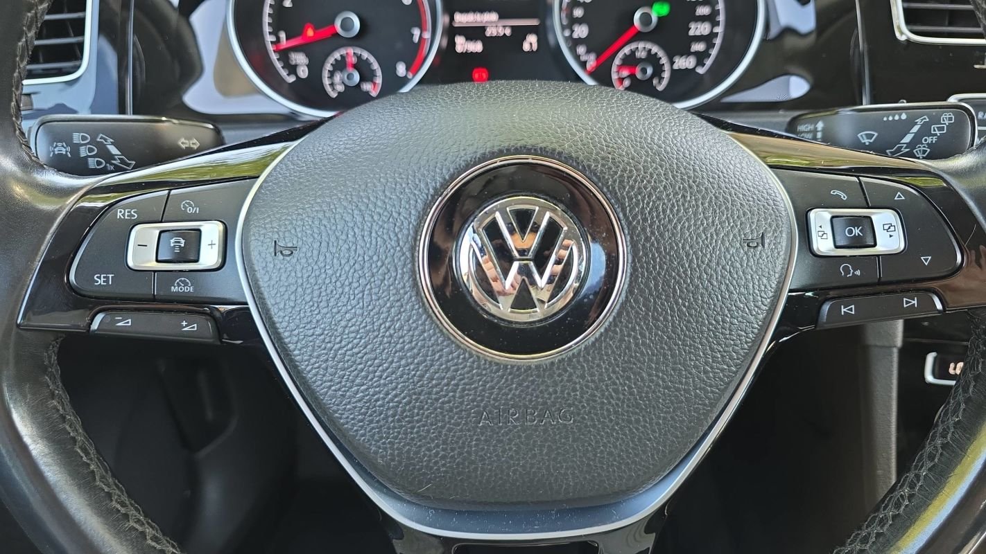 Volkswagen Golf - Photo 29