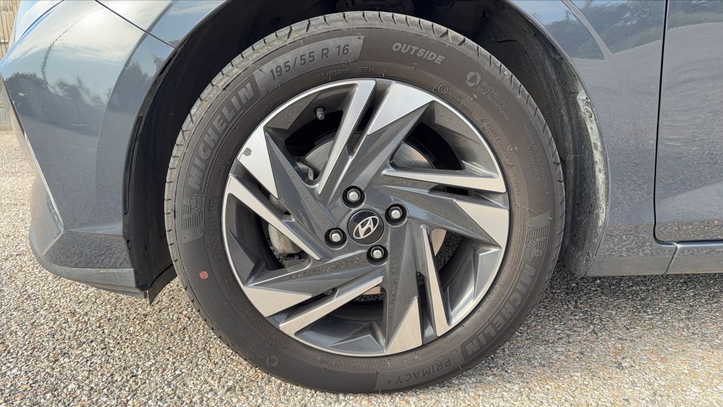 Hyundai i20 - Photo 18