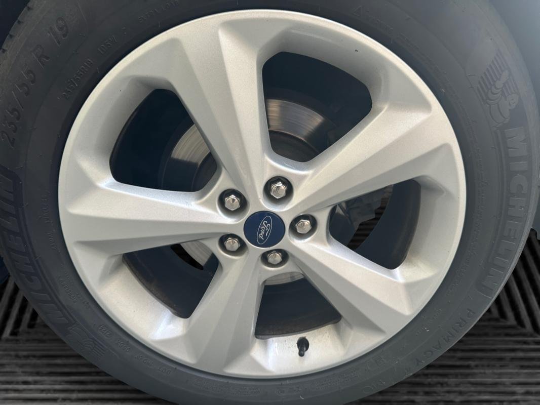 Ford Edge - Photo 25