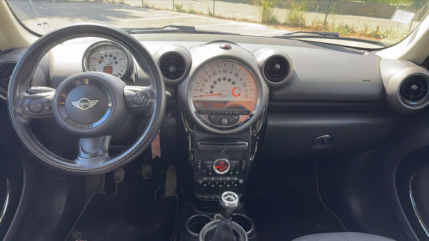 Mini Countryman - Photo 11