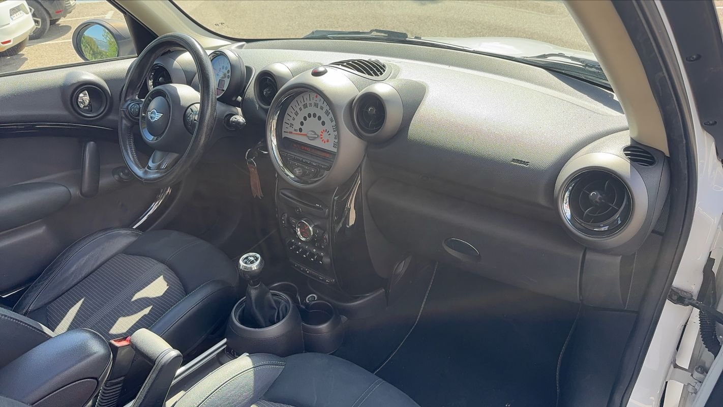 Mini Countryman - Photo 10