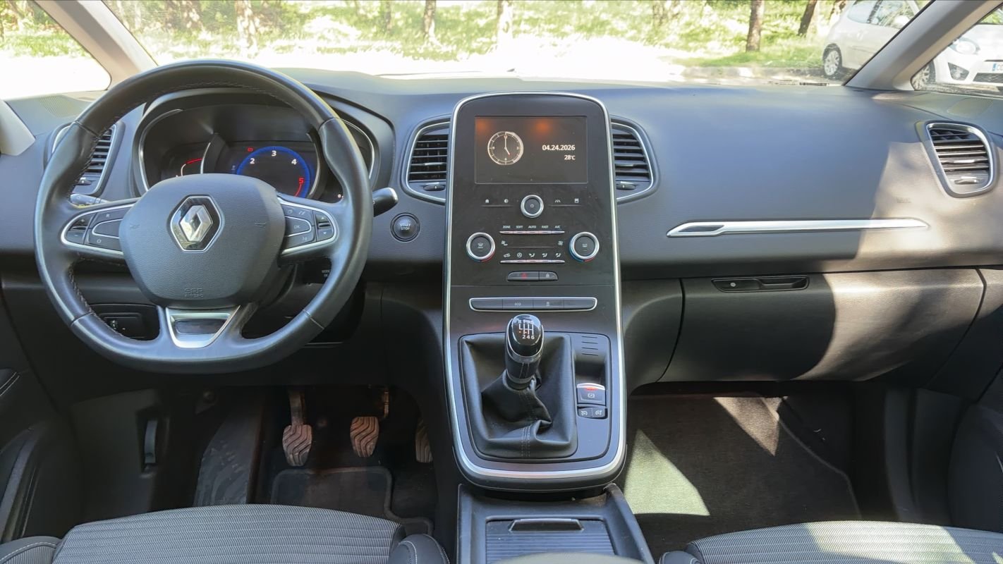 Renault Grand Scénic - Photo 11