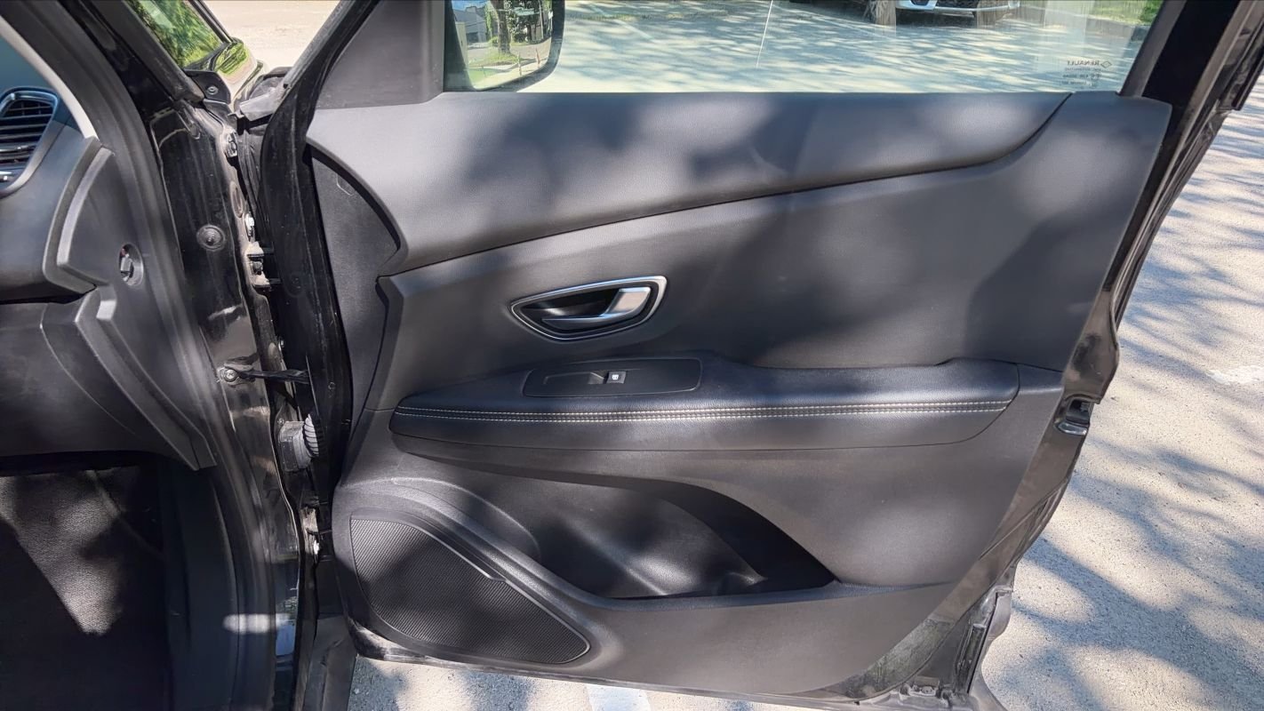 Renault Grand Scénic - Photo 22