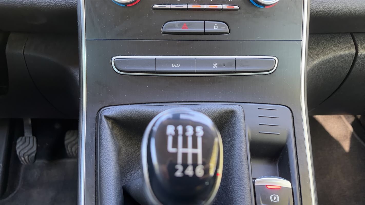 Renault Grand Scénic - Photo 27