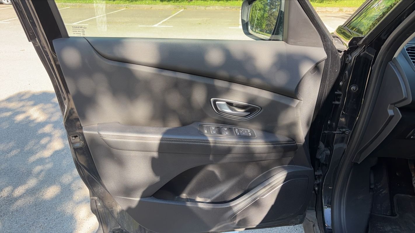 Renault Grand Scénic - Photo 7