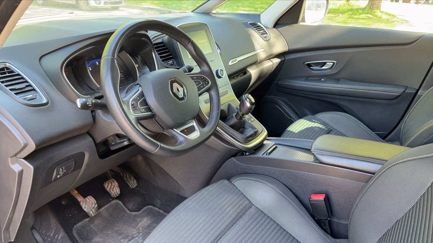Renault Grand Scénic - Photo 8