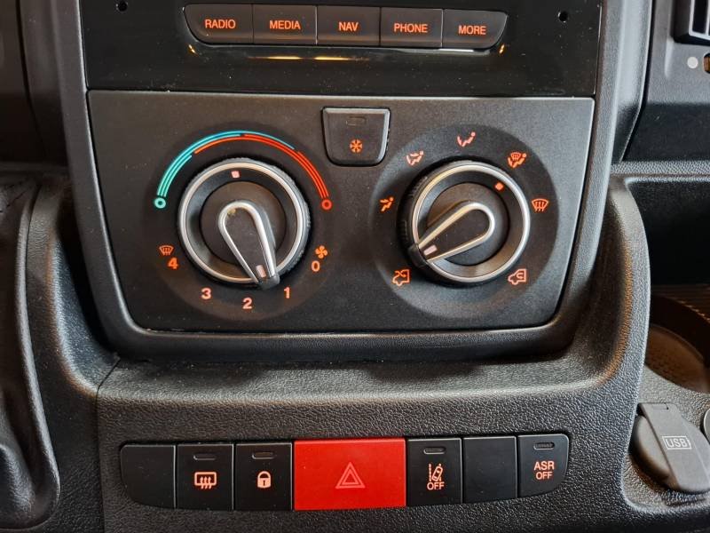 Citroën Jumper - Photo 25