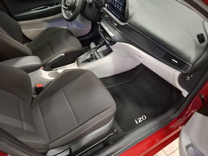 Hyundai i20 - Photo 39