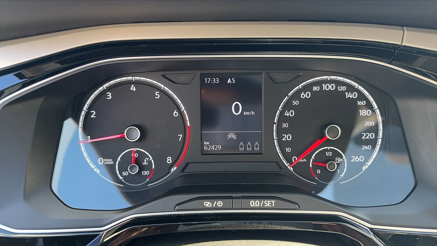 Volkswagen Polo - Photo 12