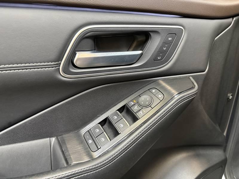 Nissan X-Trail - Photo 12